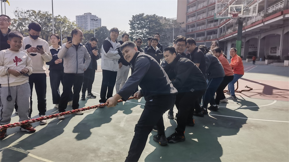 奋力冲刺，挑战极限——艾礼安第十五届运动会圆满落幕！