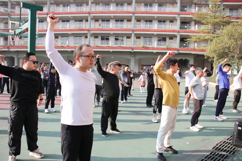燃情赛场,共赴新程—艾礼安第十六届运动会精彩收官 燃情赛场,共赴新程—艾礼安第十六届运动会精彩收官