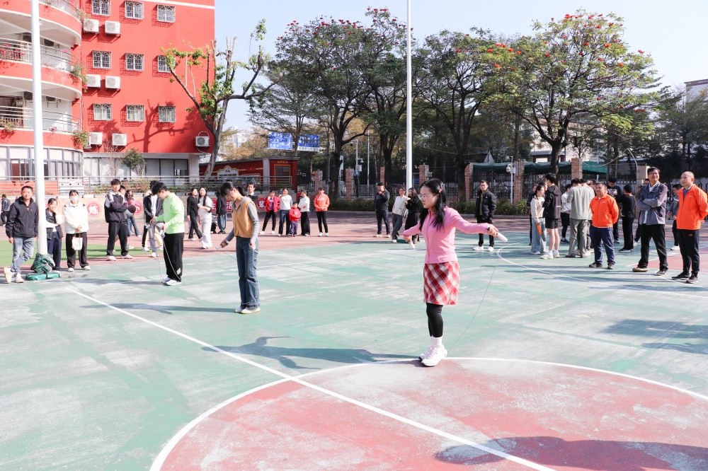 燃情赛场,共赴新程—艾礼安第十六届运动会精彩收官 燃情赛场,共赴新程—艾礼安第十六届运动会精彩收官